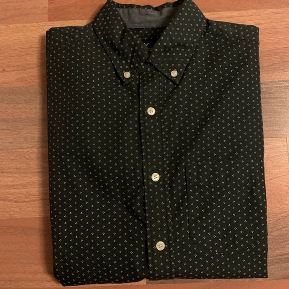 *3/$25* Long sleeve button down - Picture 2 of 4